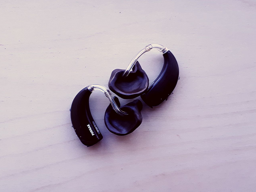The best hearing aids on the market from a hearing loss person